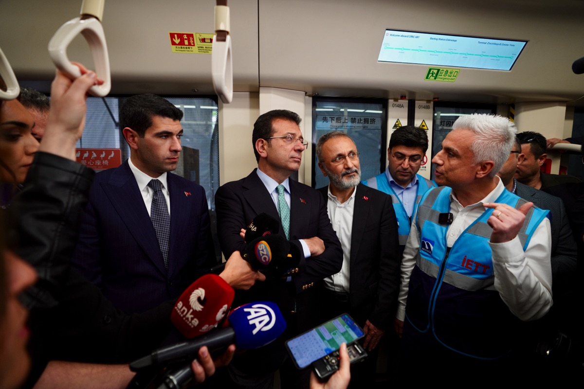 Elektrikli metrobüs İstanbul’da testte 8