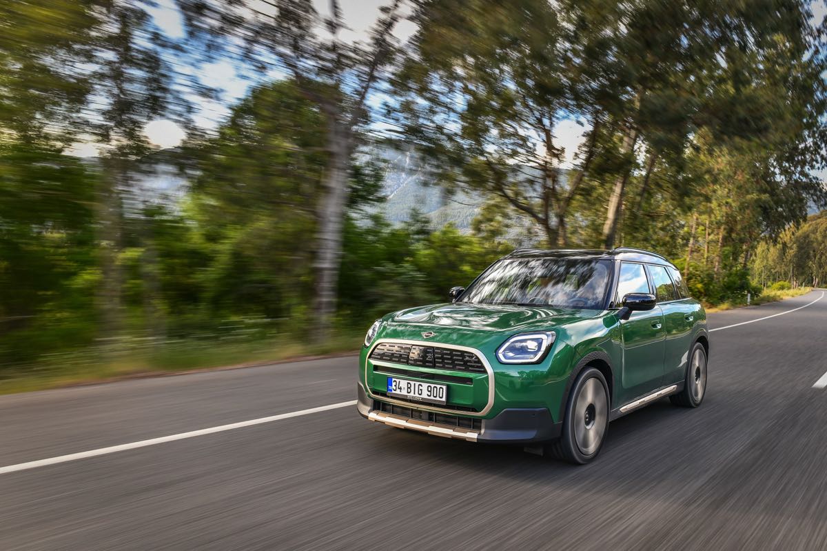 Mini Countryman E Temmuz’un en çok tercih edilenlerinden 1