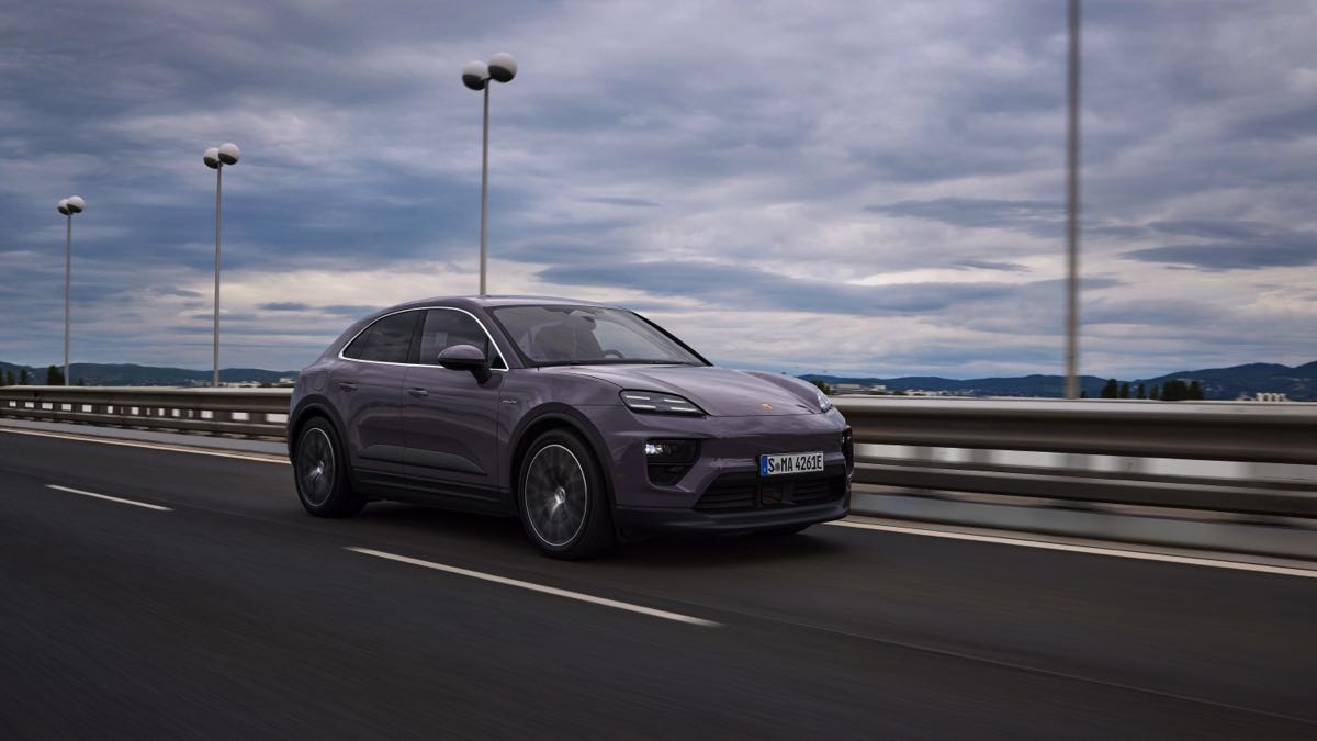 Yüzde 100 elektrikli Porsche Macan Türkiye’de 3