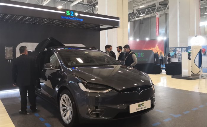 Tesla’dan ilk çeyrekte rekor satış 