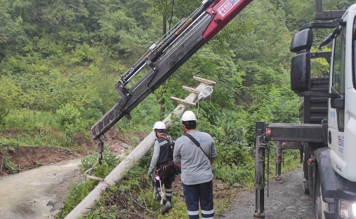 Samsun ve Ordu’da sel kaynaklı enerji kesintileri giderildi