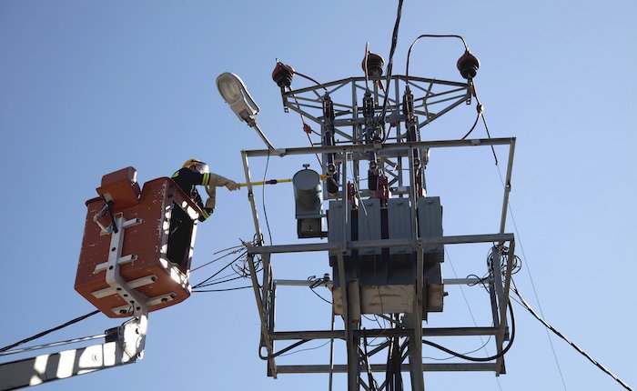 Kasım’da enerjide ücretli çalışan sayısı arttı 