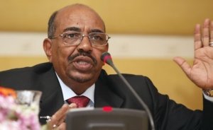 Sudan, G. Sudan`ı petrolle tehdit etti