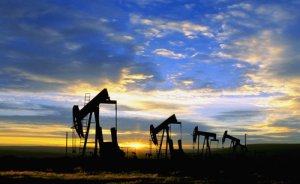 Petrolde düşüş sürüyor, gözler OPEC+ toplantısında 
