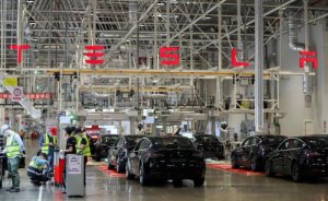 Tesla’da işten çıkarmalar sürecek