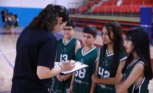 Kahramanmaraş Elbistan’da çocuklar basketbol ile buluştu